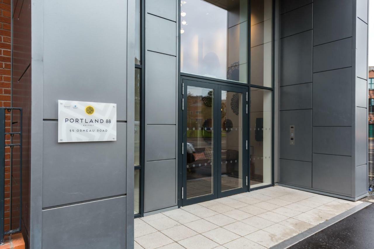 5 Star Brand New City Centre Apartment ベルファスト エクステリア 写真